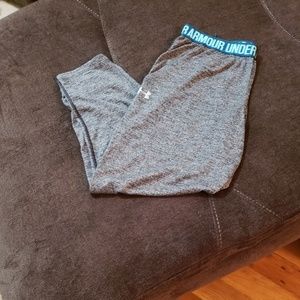 Under armour capris